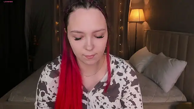 Monica  Queen online show from 02/01/26, 05:27