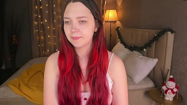 Monica  Queen online show from 12/15/25, 12:05