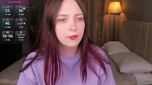 Monica  Queen online show from 05/04/26, 05:33