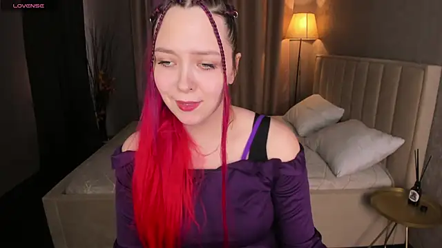 Monica  Queen online show from 01/17/26, 05:33