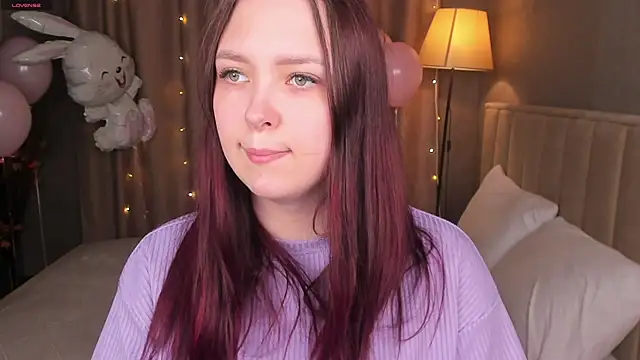 Monica  Queen online show from 04/10/26, 05:36