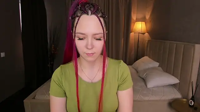 Monica  Queen online show from 01/15/26, 05:33