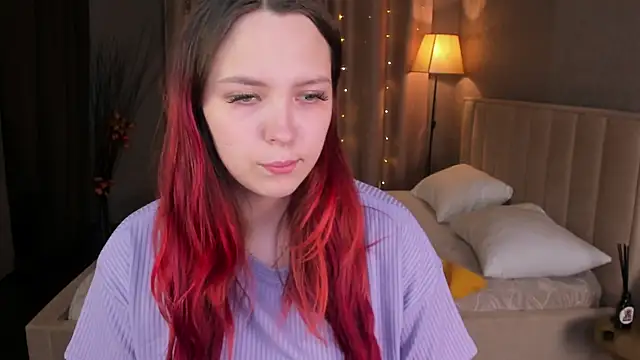 Monica  Queen online show from 11/25/25, 05:30