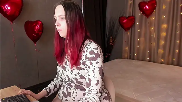 Monica  Queen online show from 02/18/26, 05:16