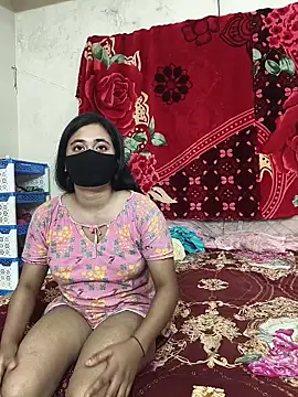 Love Queen11 online show from 12/22/25, 04:40