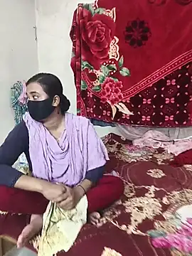 Love Queen11 online show from 12/20/25, 05:16