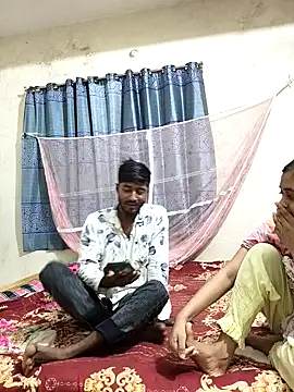 Love Queen11 online show from 10/17/25, 05:48