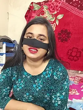 Love Queen11 online show from 01/11/26, 04:25