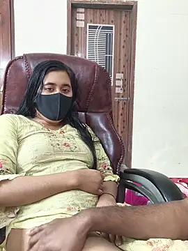 Love Queen11 online show from 02/11/26, 08:47