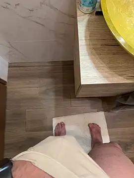 Italianofirenze online show from 12/15/25, 09:42