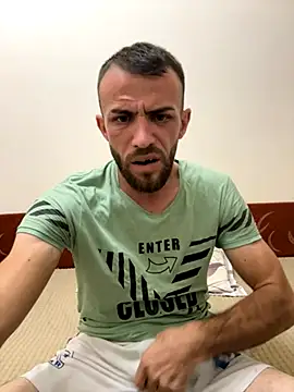 Snapshot of sexyman1936 chatting on 10/25/25, 09:04 sexyman1936 online show from 10/25/25, 09:04