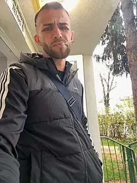 Snapshot of sexyman1936 chatting on 11/07/25, 08:08 sexyman1936 online show from 11/07/25, 08:08