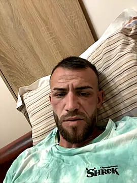 Snapshot of sexyman1936 chatting on 10/21/25, 03:06 sexyman1936 online show from 10/21/25, 03:06