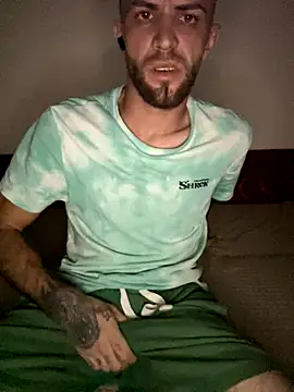 Snapshot of sexyman1936 chatting on 10/21/25, 08:41 sexyman1936 online show from 10/21/25, 08:41