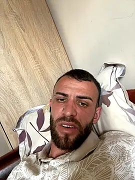 Snapshot of sexyman1936 chatting on 11/12/25, 11:58 sexyman1936 online show from 11/12/25, 11:58