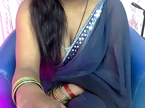 Snapshot of sweet-ananya23 chatting on 09/27/25, 07:14 sweet-ananya23 online show from 09/27/25, 07:14