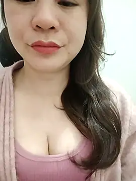 Girl Shy2000 online show from 03/02/26, 10:49