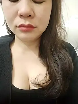 Girl Shy2000 online show from 02/25/26, 12:33