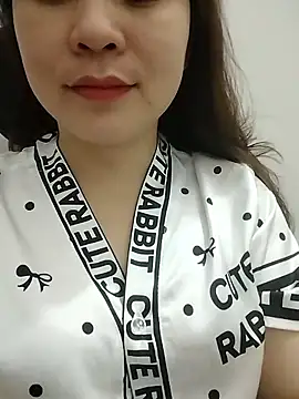 Girl Shy2000 online show from 04/05/26, 02:13