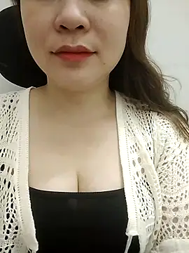 Girl Shy2000 online show from 03/31/26, 11:45