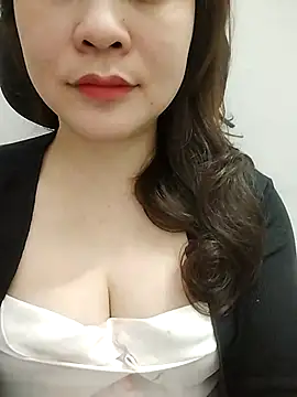 Girl Shy2000 online show from 03/17/26, 12:30