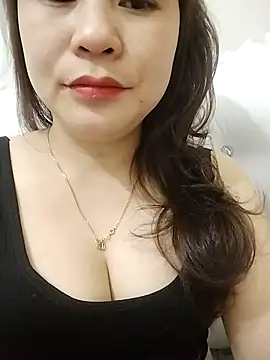 Girl Shy2000 online show from 02/21/26, 01:35