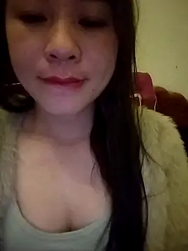 Girl Shy2000 online show from 12/02/25, 06:42