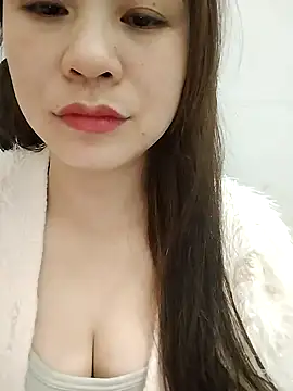 Girl Shy2000 online show from 12/03/25, 07:08