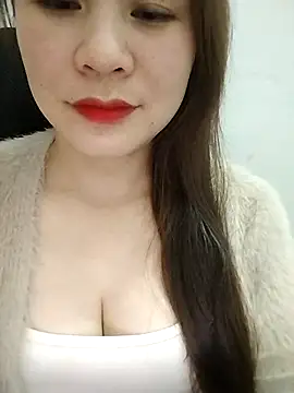 Girl Shy2000 online show from 12/15/25, 12:00