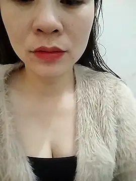 Girl Shy2000 online show from 12/17/25, 05:12