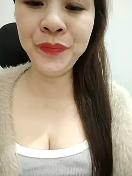 Girl Shy2000 online show from 12/04/25, 12:15