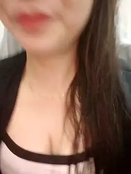 Girl Shy2000 online show from 11/12/25, 11:58