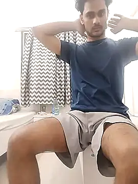 Ilhaamgrey online show from 10/20/25, 02:28