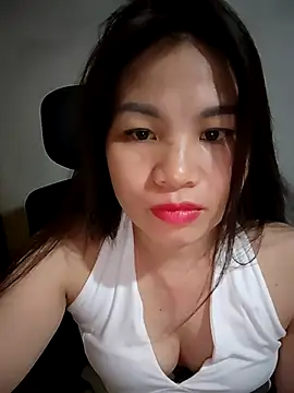 Meoweo 23 online show from 10/13/25, 12:18