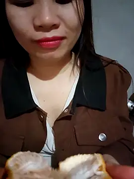 Meoweo 23 online show from 12/17/25, 09:47