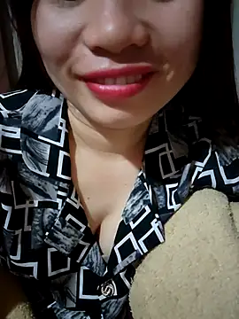 Meoweo 23 online show from 12/02/25, 08:43