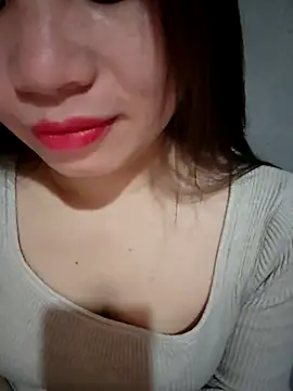 Meoweo 23 online show from 11/23/25, 12:15