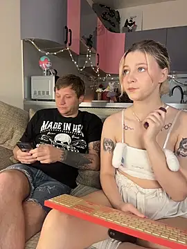 Crystal Neko online show from 04/10/26, 10:28