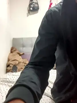 Moisesjrtapia online show from 02/13/26, 01:44