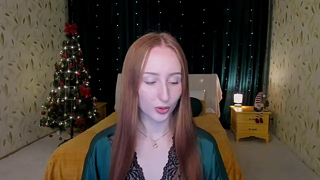 Snapshot of TwilightSerena chatting on 12/04/25, 11:42 TwilightSerena online show from 12/04/25, 11:42