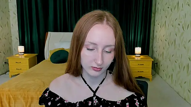 Snapshot of TwilightSerena chatting on 11/12/25, 11:58 TwilightSerena online show from 11/12/25, 11:58