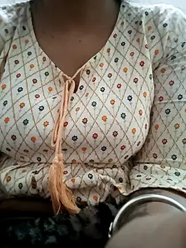 sweet nehu online show from 12/17/25, 07:46