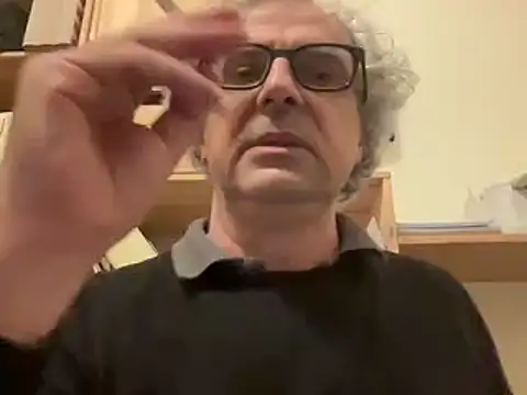 Snapshot of chtentation chatting on 01/14/26, 04:54 chtentation online show from 01/14/26, 04:54