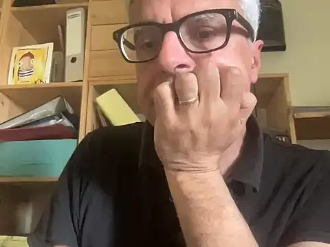 Snapshot of chtentation chatting on 03/04/26, 02:03 chtentation online show from 03/04/26, 02:03