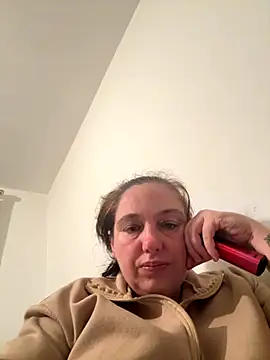 Snapshot of Eleanorxx chatting on 10/26/25, 06:08 Eleanorxx online show from 10/26/25, 06:08