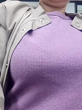 Kimkhaepretty online show from 10/10/25, 02:01