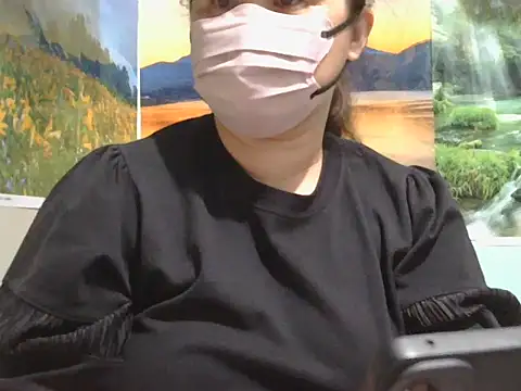 Kimkhaepretty online show from 10/13/25, 12:40