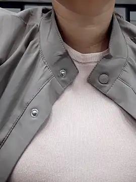 Kimkhaepretty online show from 10/08/25, 03:41