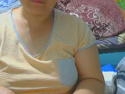 Kimkhaepretty online show from 01/11/26, 12:45