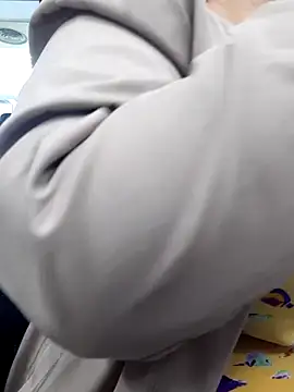 Kimkhaepretty online show from 11/17/25, 05:33